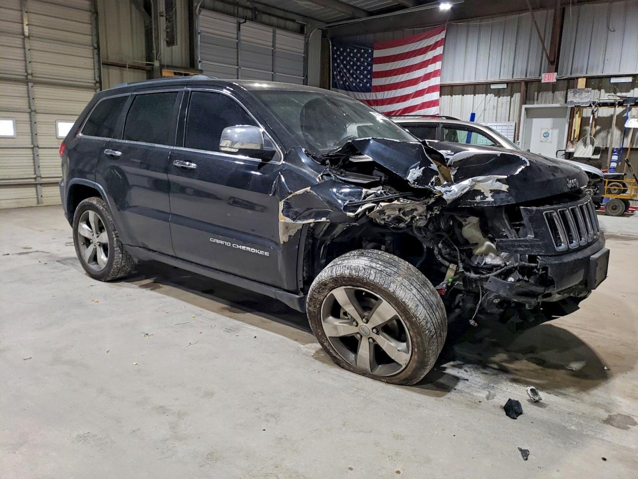 2015 JEEP GRAND CHEROKEE LIMITED photo 4