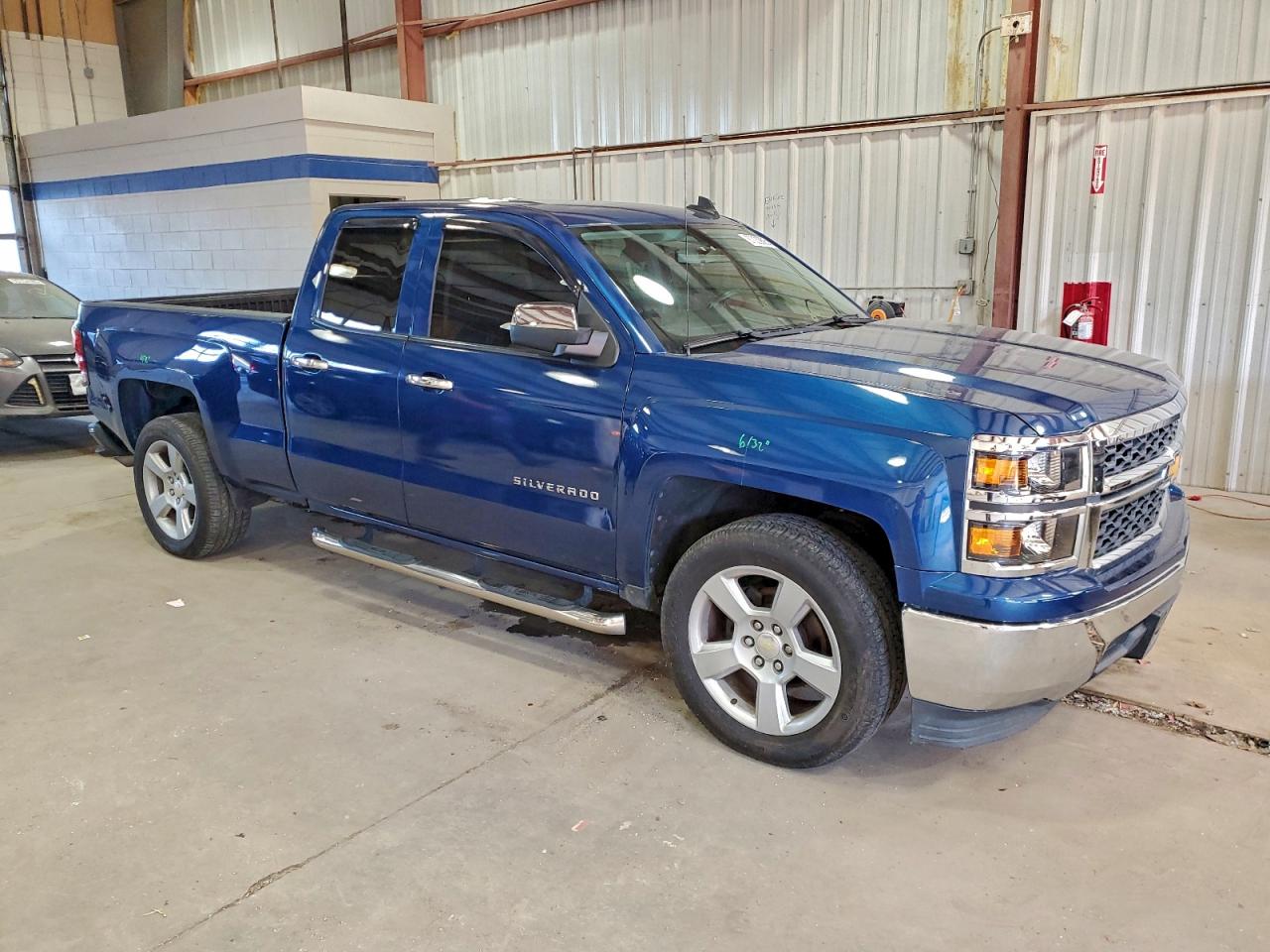 2015 CHEVROLET SILVERADO C1500 photo 10