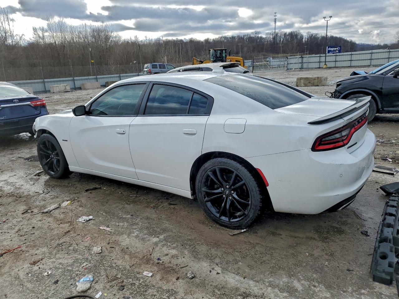 2017 DODGE CHARGER R/T photo 2