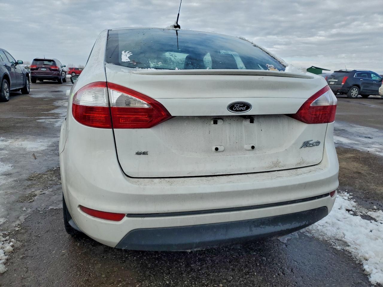 2019 FORD FIESTA SE photo 6