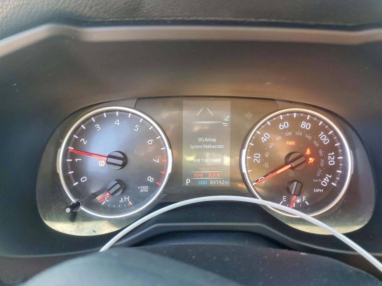 2022 TOYOTA RAV4 LE photo 9