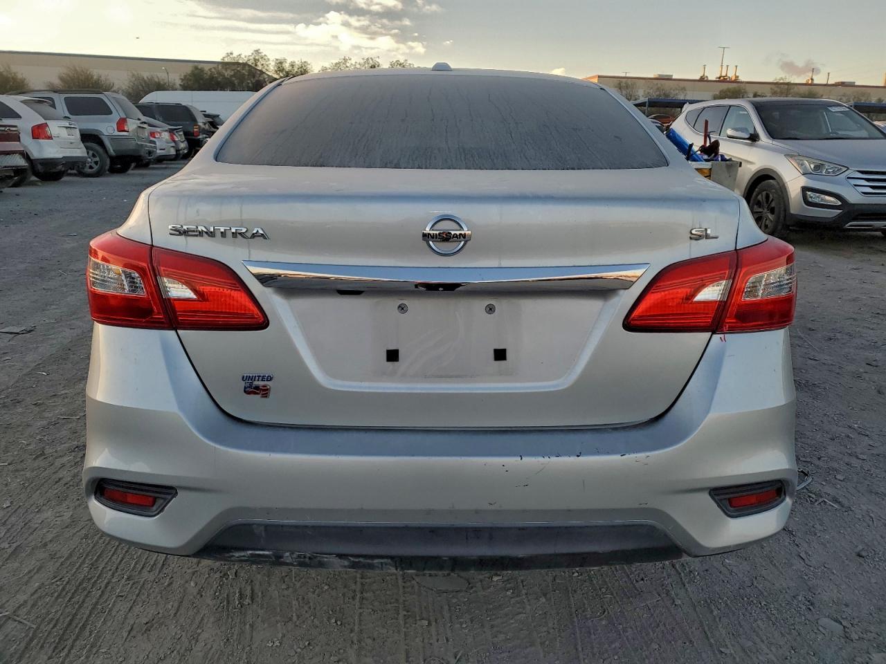 2016 NISSAN SENTRA S photo 11
