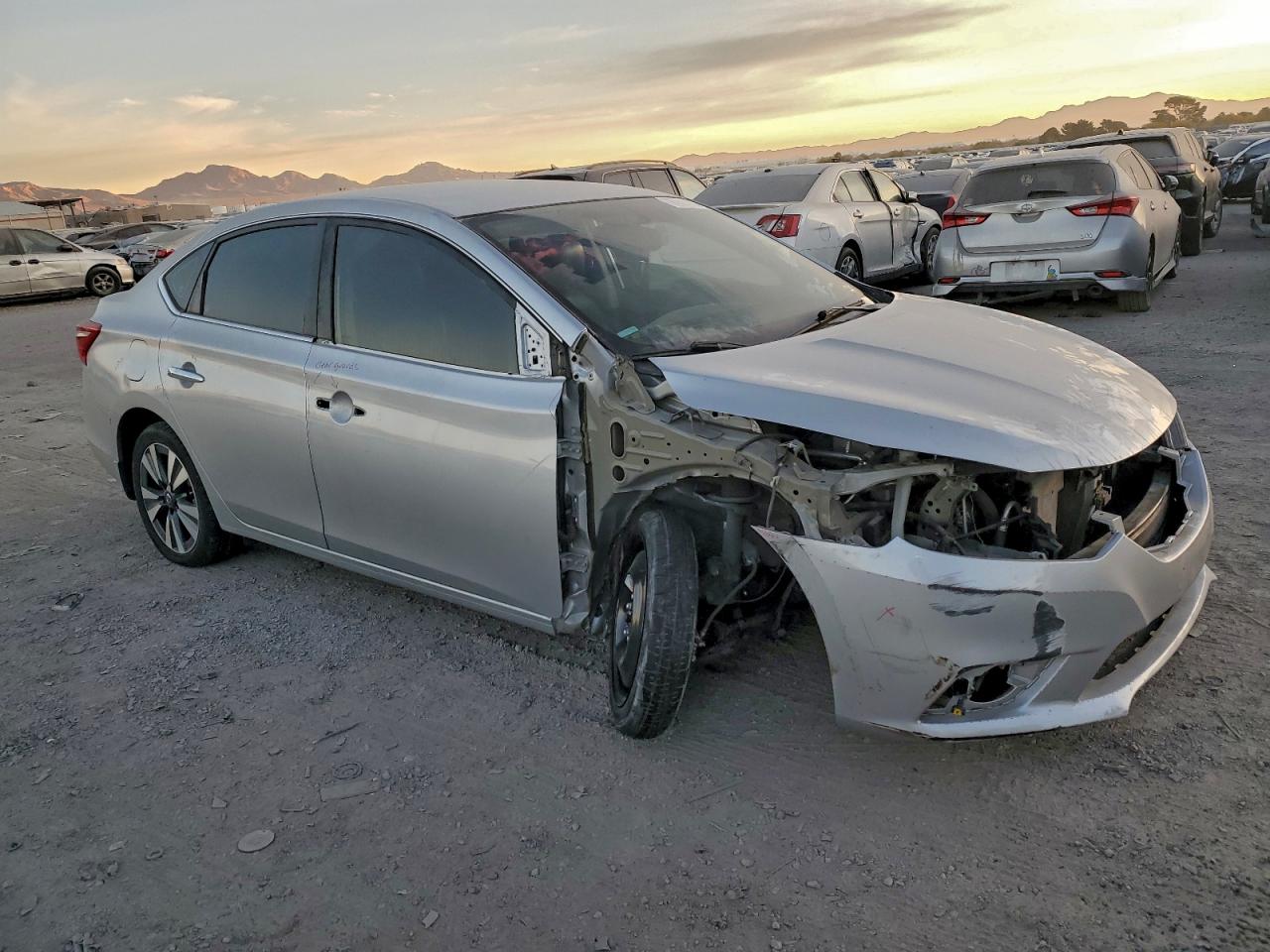 2016 NISSAN SENTRA S photo 7