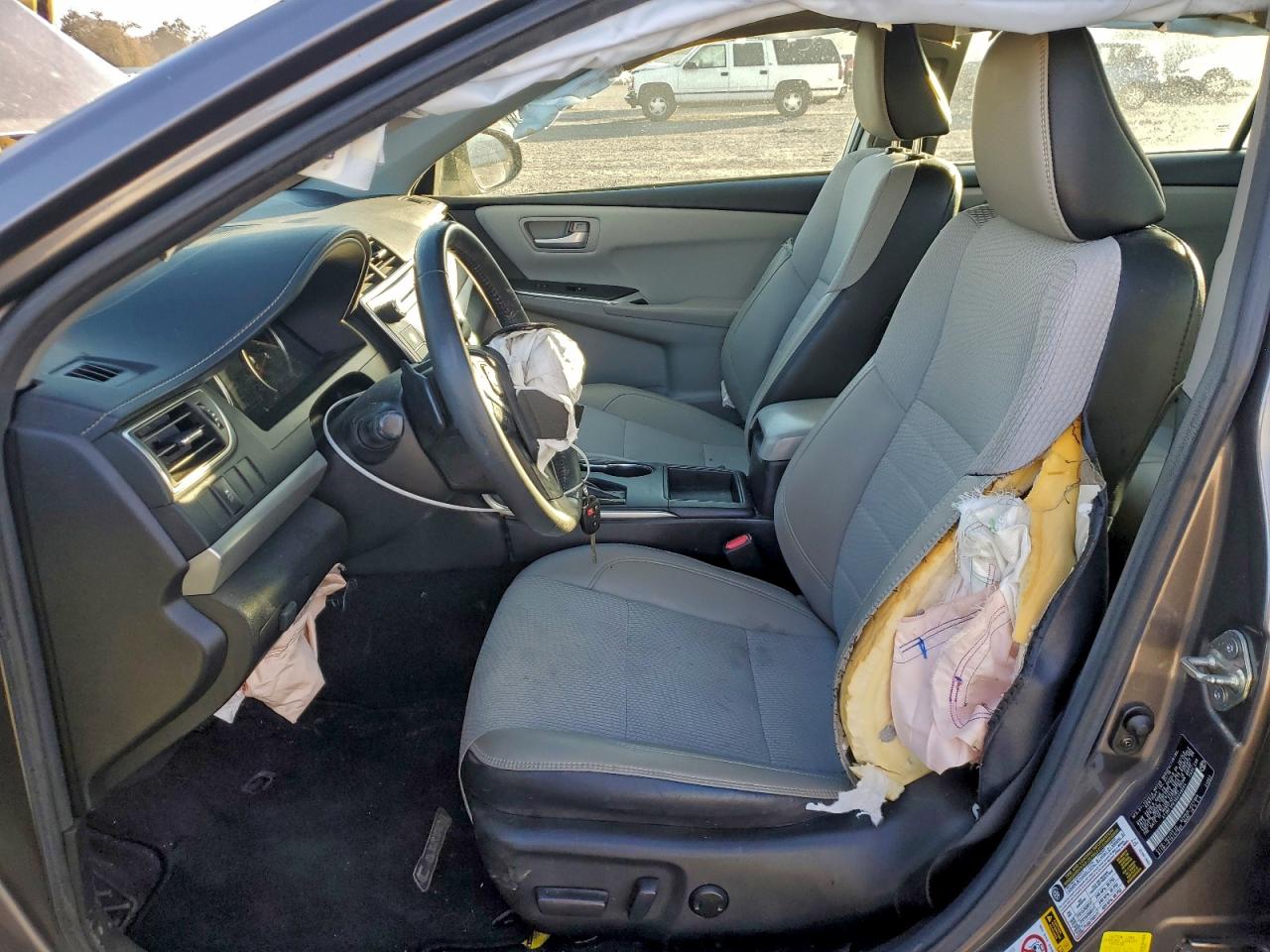 2016 TOYOTA CAMRY LE photo 7