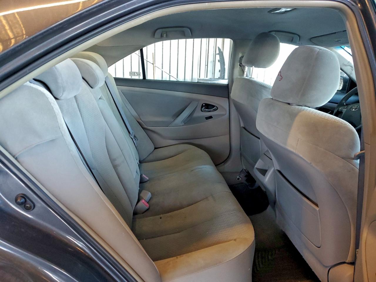 2009 TOYOTA CAMRY photo 19