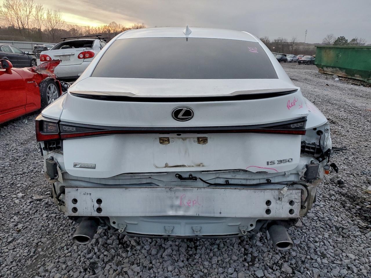 2021 LEXUS IS photo 16