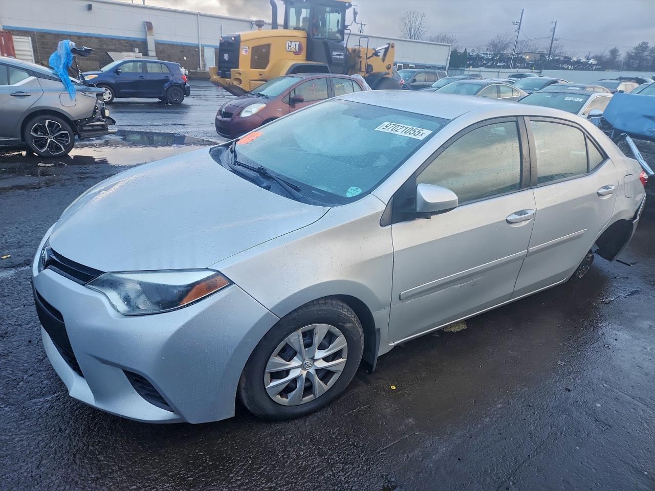 2015 TOYOTA COROLLA