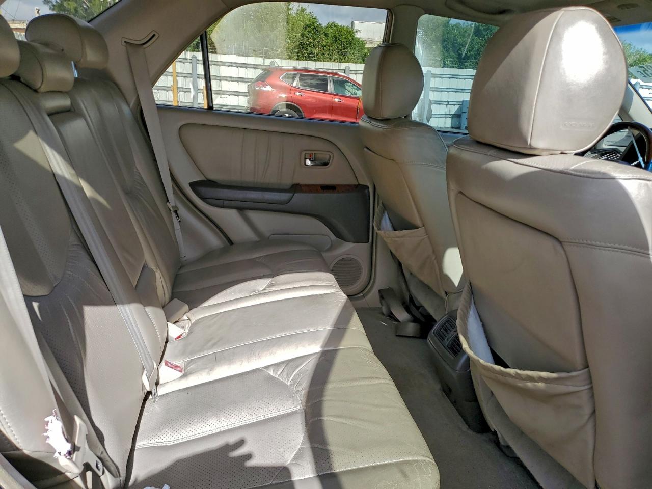 2002 LEXUS RX 300 photo 21