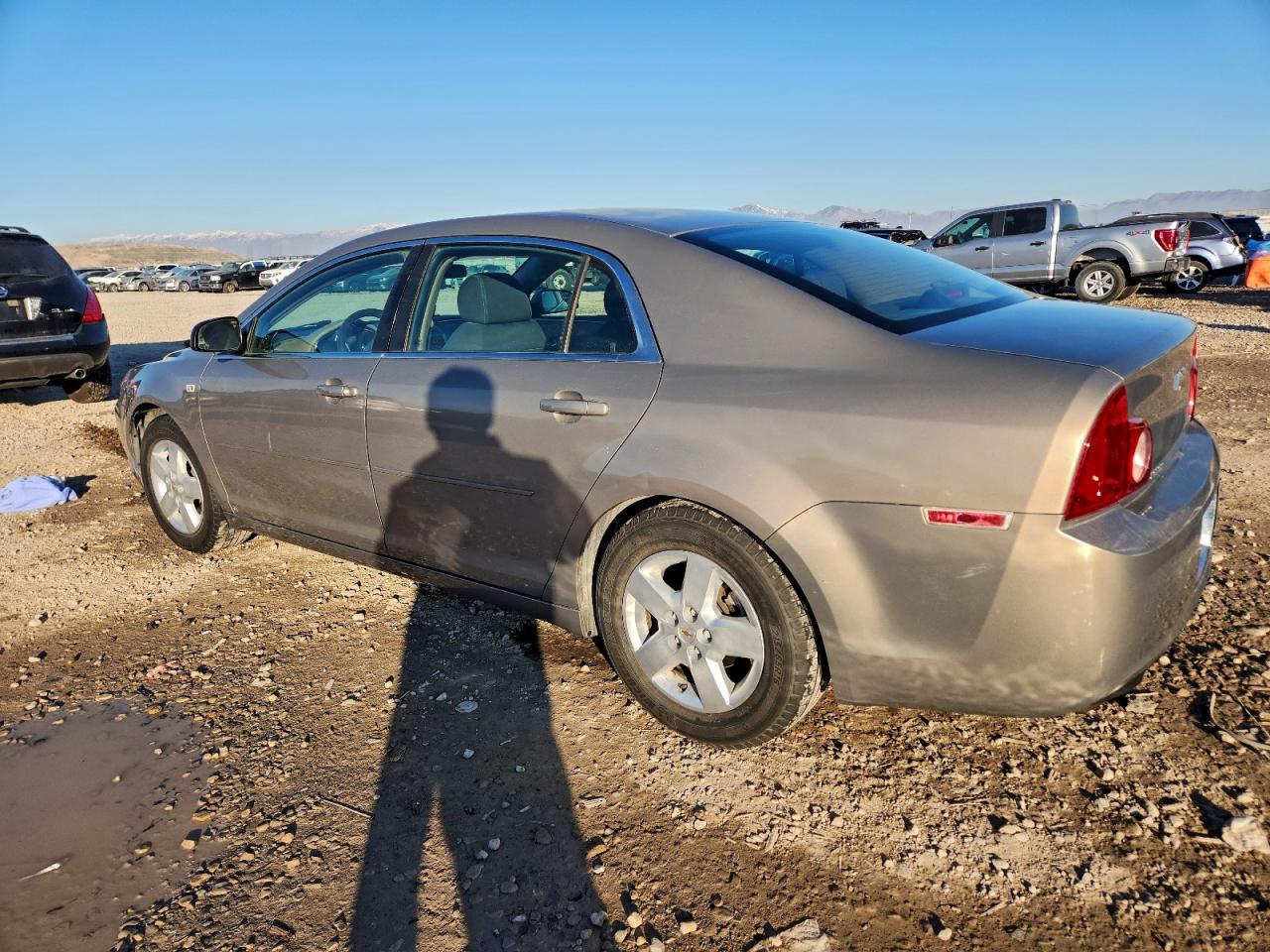 2008 CHEVROLET MALIBU LS photo 2