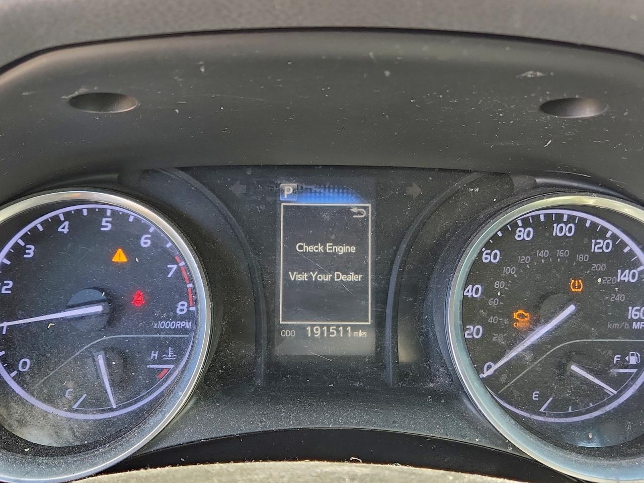 2018 TOYOTA CAMRY L photo 9
