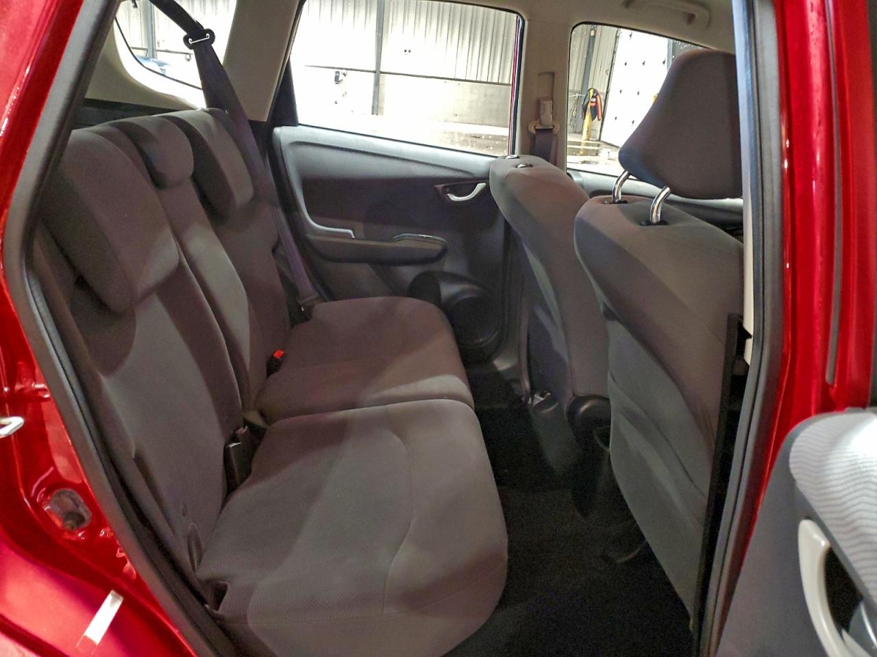 2013 HONDA FIT photo 28