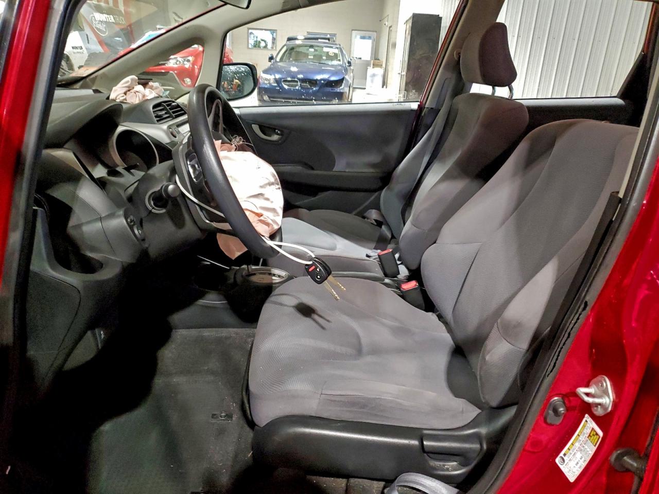 2013 HONDA FIT photo 19