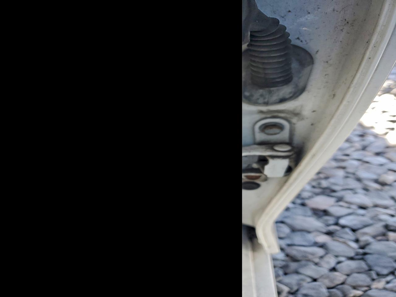 2014 TOYOTA CAMRY L photo 13