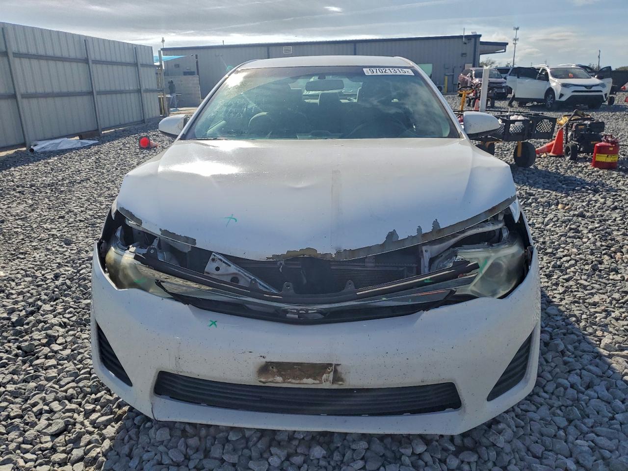 2014 TOYOTA CAMRY L photo 5