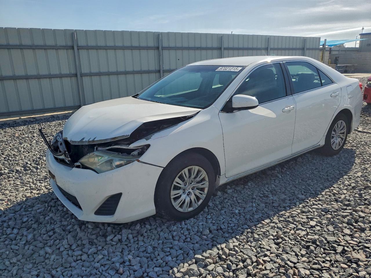 2014 TOYOTA CAMRY