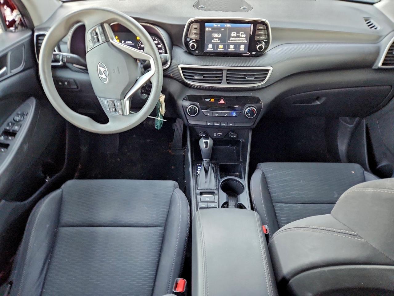2019 HYUNDAI TUCSON SE photo 15