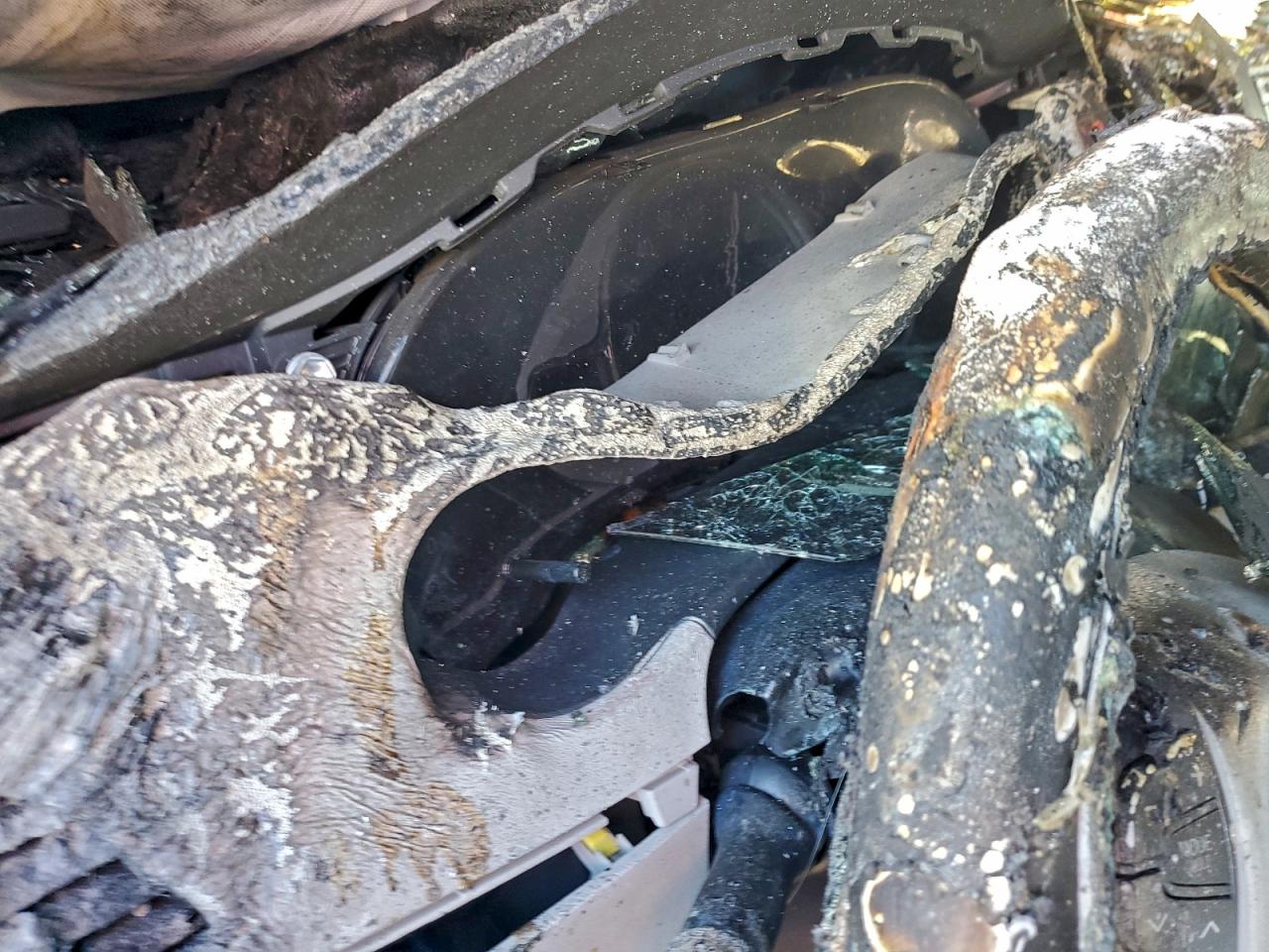 2014 TOYOTA SIENNA XLE photo 17