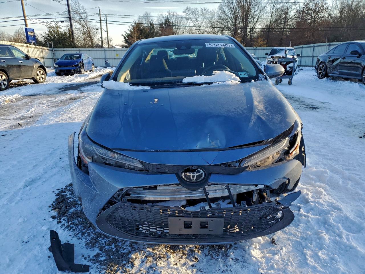2022 TOYOTA COROLLA LE photo 5