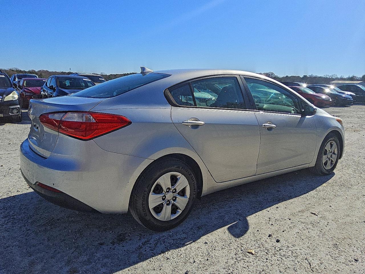 2015 KIA FORTE LX photo 3
