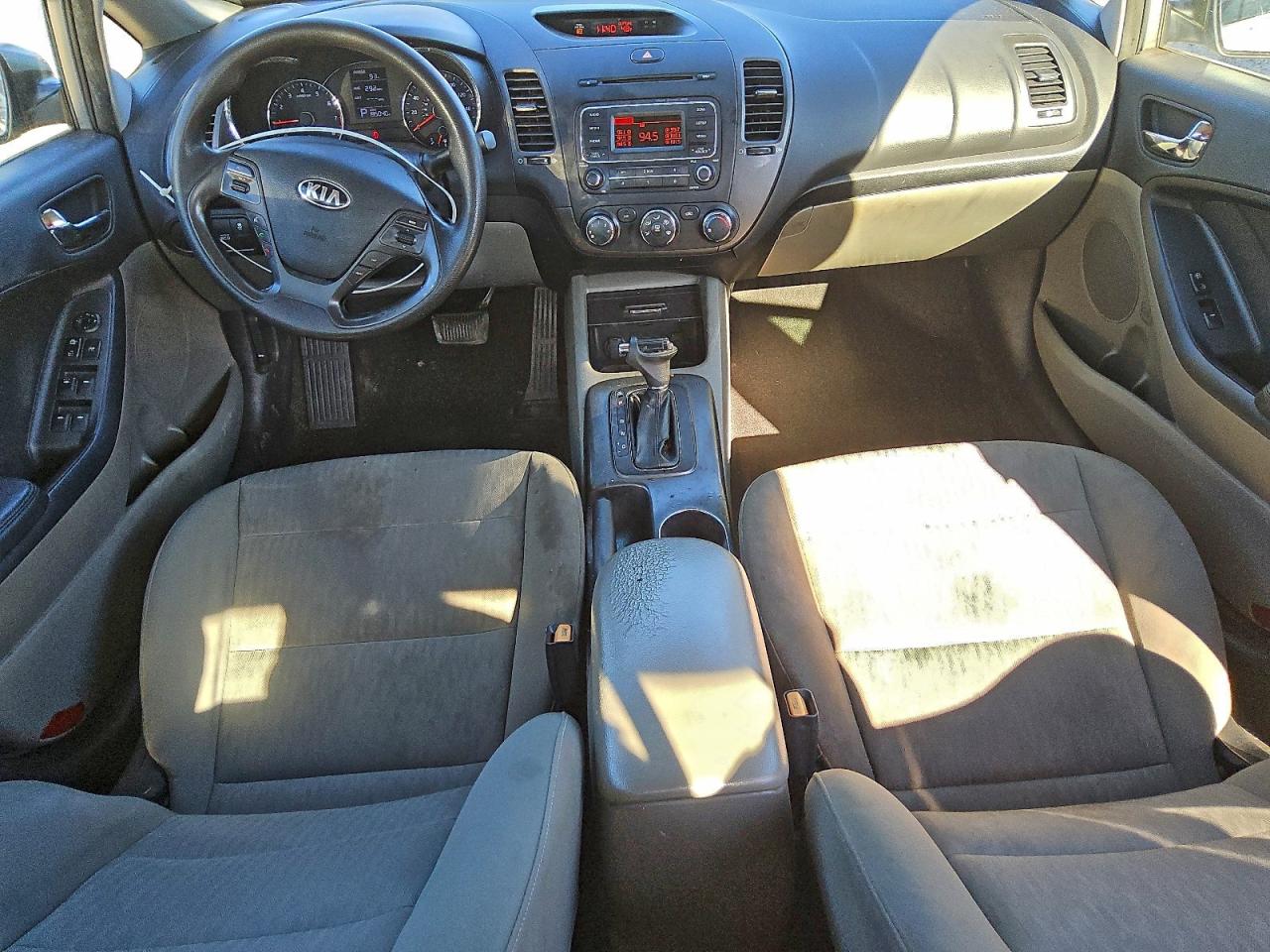 2015 KIA FORTE LX photo 8