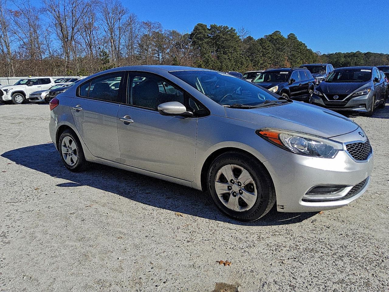2015 KIA FORTE LX photo 4