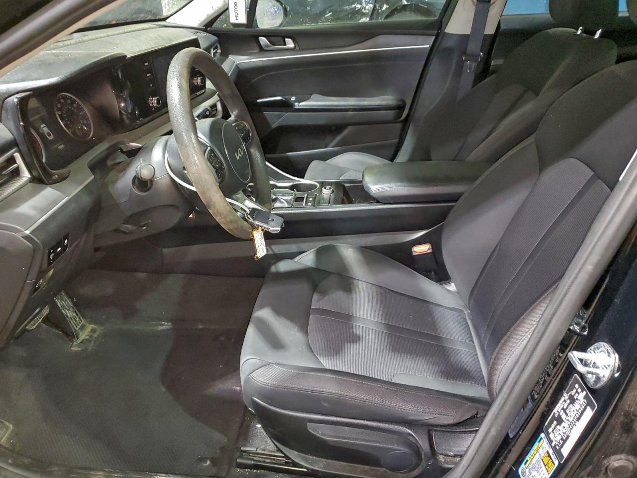 2023 KIA K5 LXS photo 7
