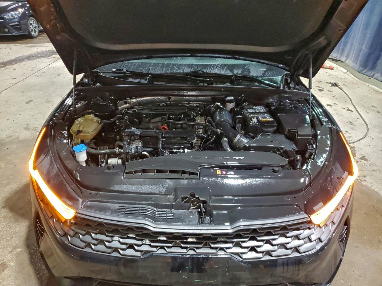 2023 KIA K5 LXS photo 11