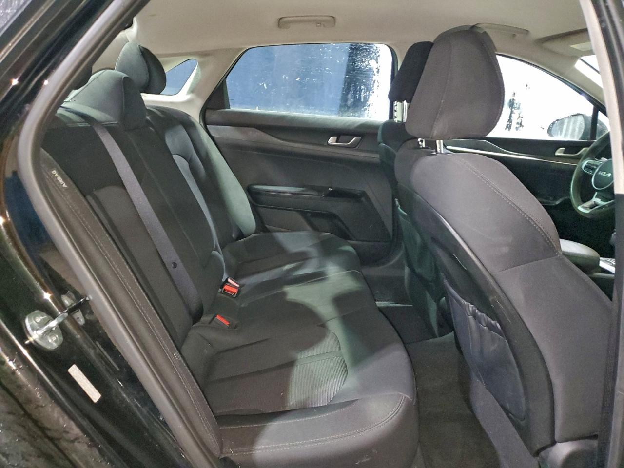 2023 KIA K5 LXS photo 10