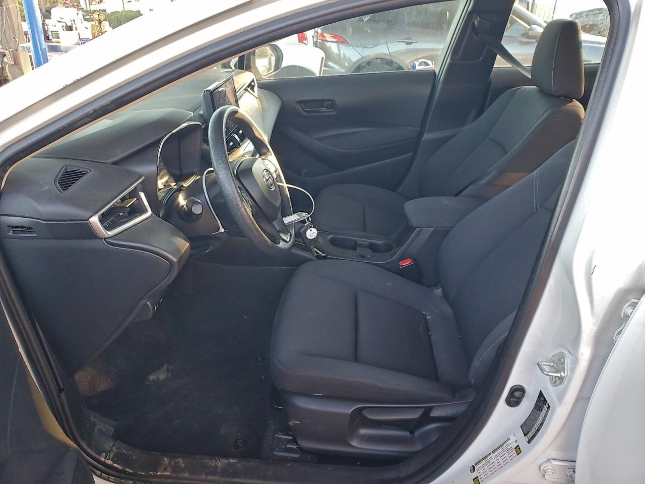 2024 TOYOTA COROLLA LE photo 7