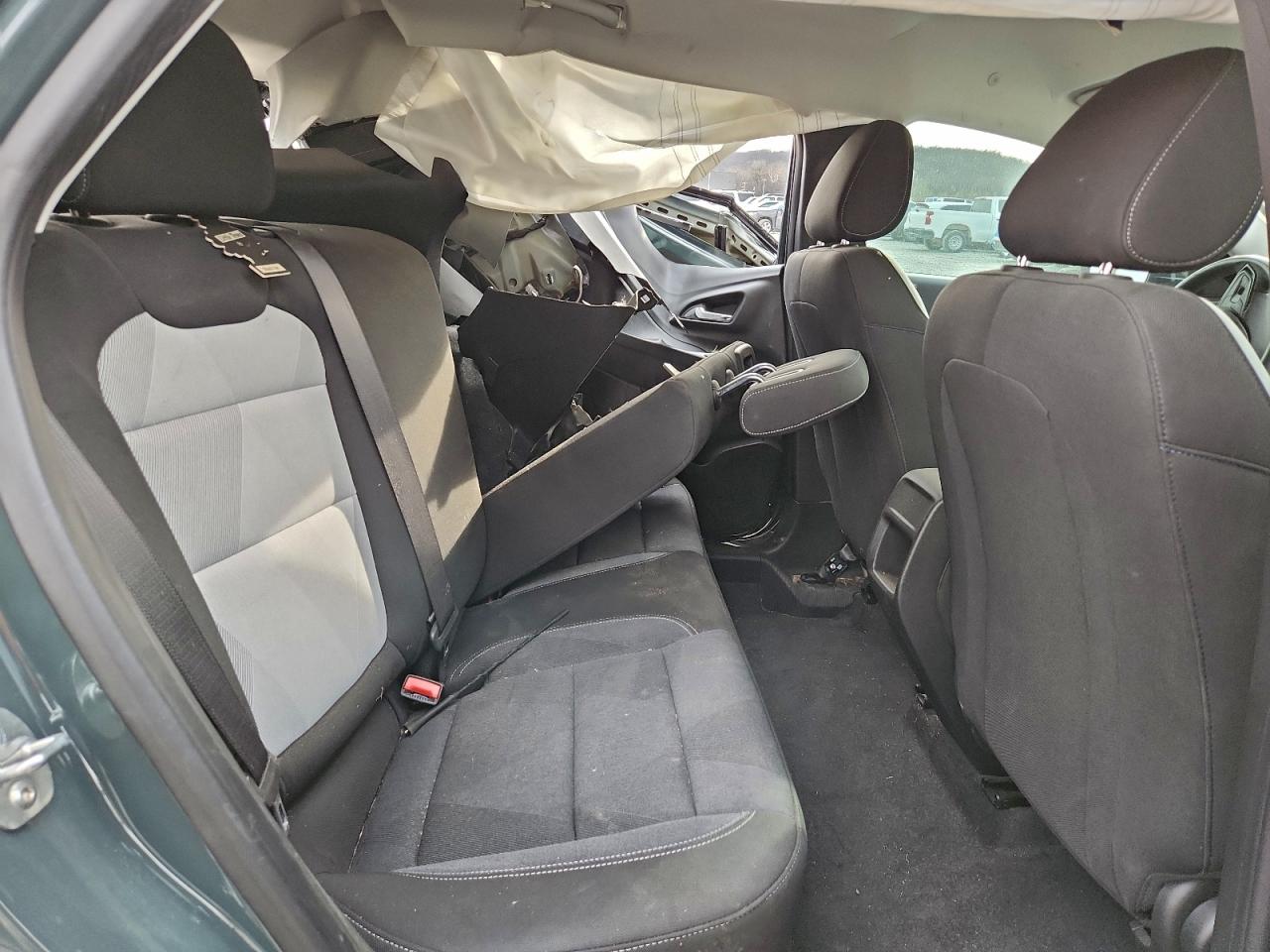 2025 CHEVROLET TRAX LS photo 10