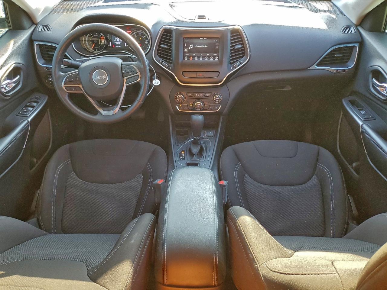 2019 JEEP CHEROKEE LATITUDE photo 15