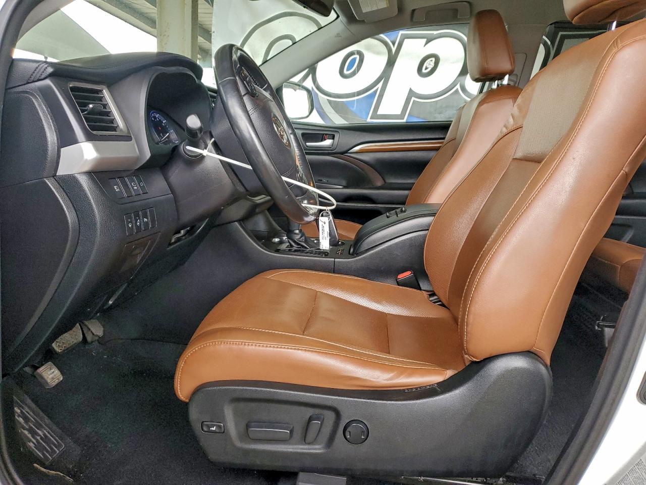 2017 TOYOTA HIGHLANDER HYBRID LIMITED PLATINUM photo 13