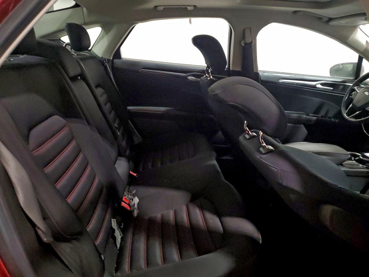 2014 FORD FUSION SE photo 10
