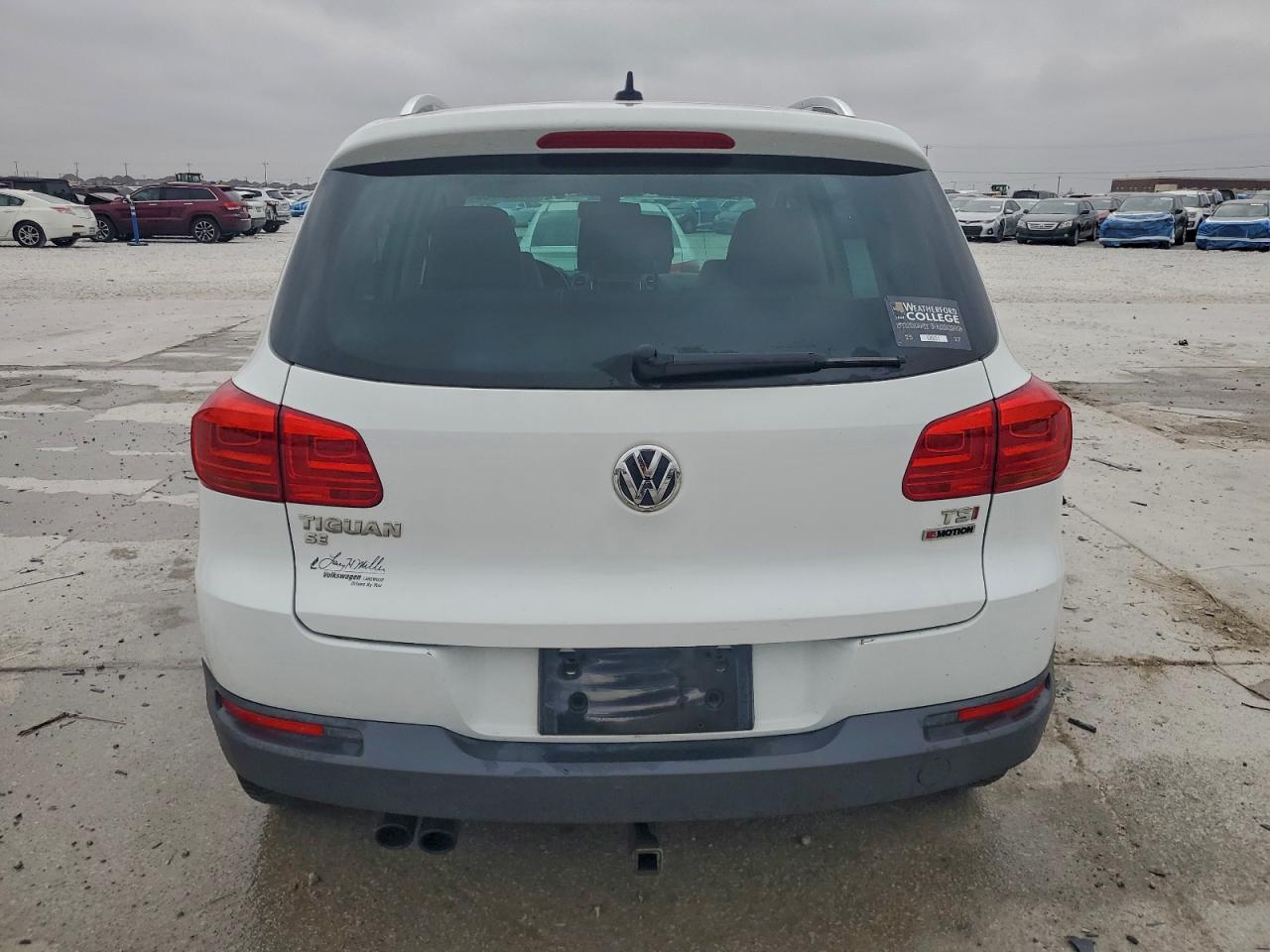 2016 VOLKSWAGEN TIGUAN S photo 6