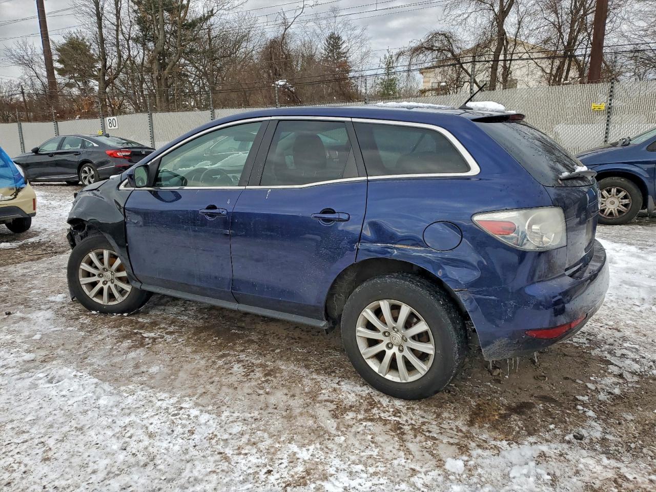 2011 MAZDA CX-7 photo 2