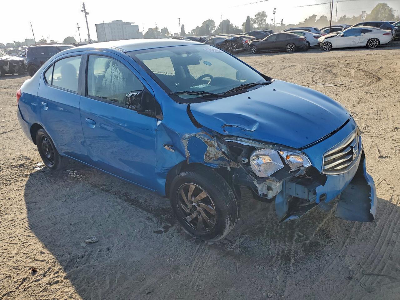 2017 MITSUBISHI MIRAGE G4 ES photo 4