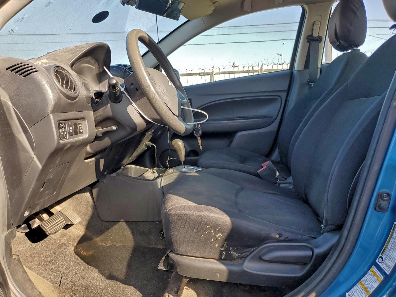 2017 MITSUBISHI MIRAGE G4 ES photo 7