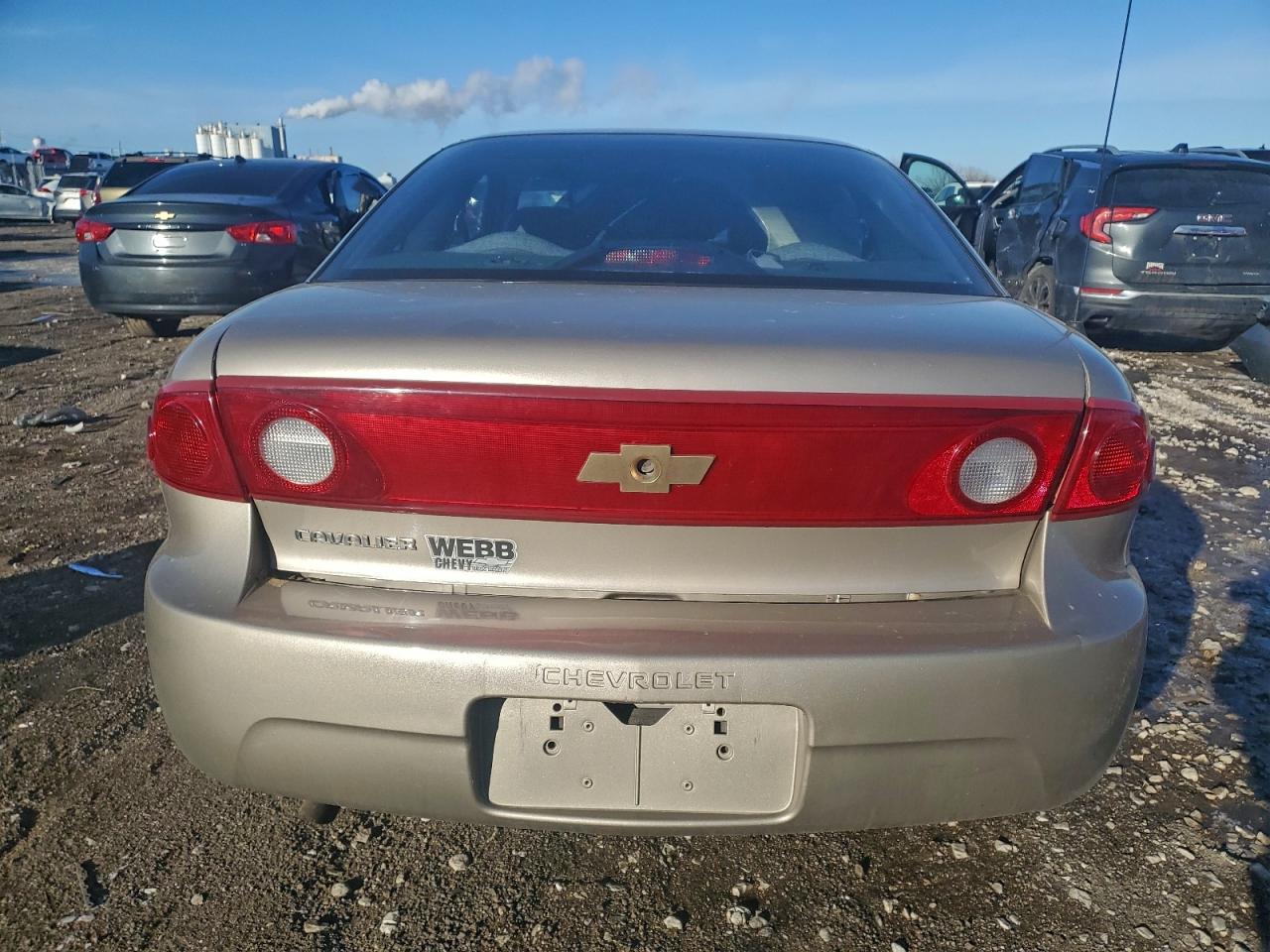 2004 CHEVROLET CAVALIER photo 11