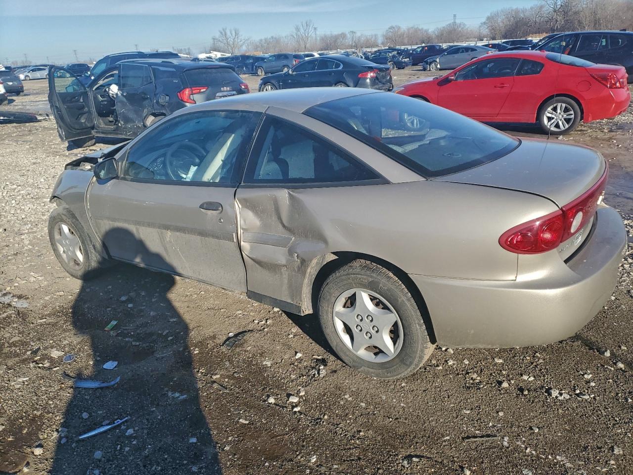 2004 CHEVROLET CAVALIER photo 3
