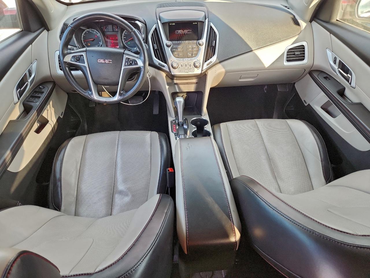 2012 GMC TERRAIN SLT photo 8