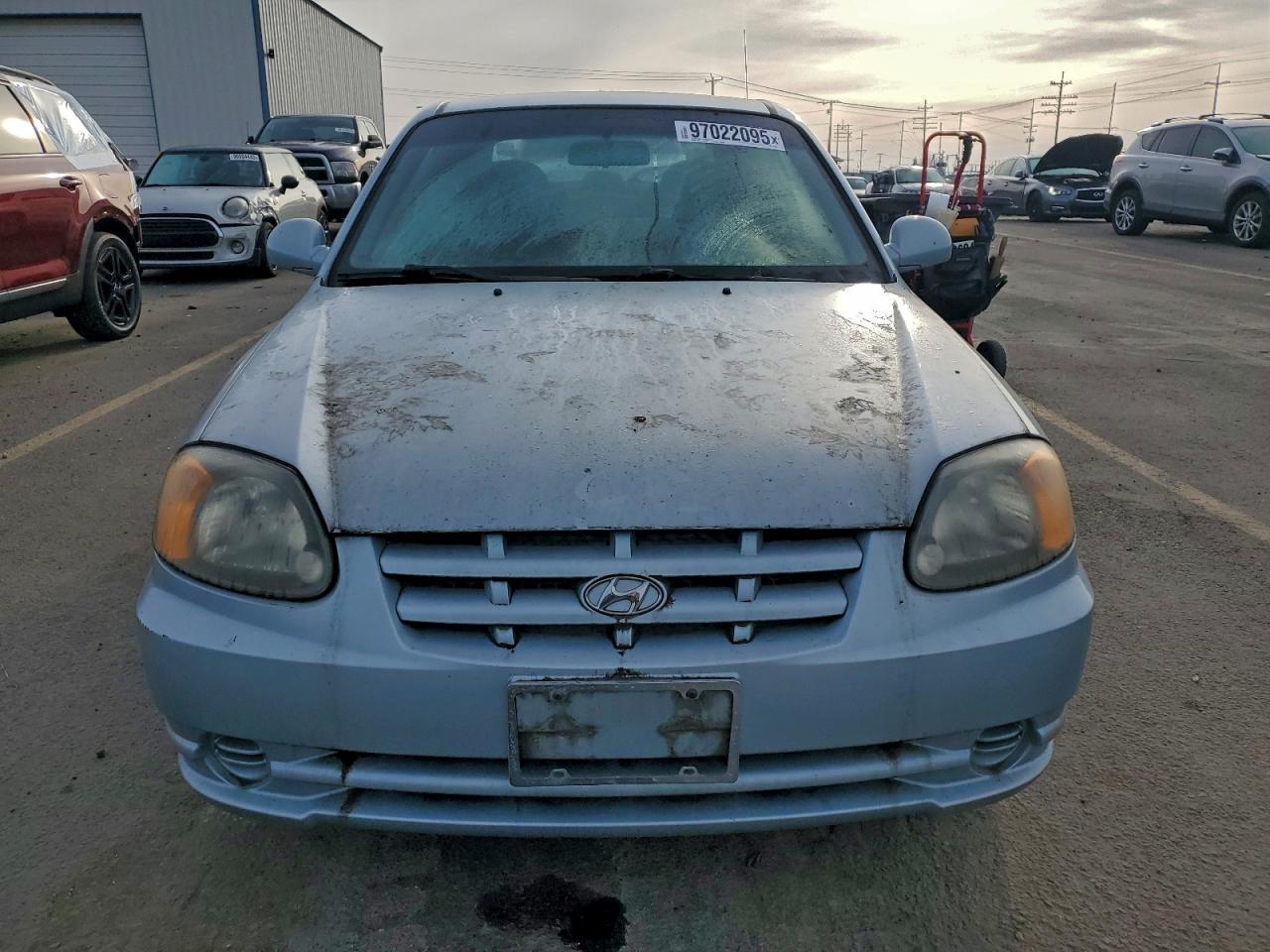 2005 HYUNDAI ACCENT GS photo 5