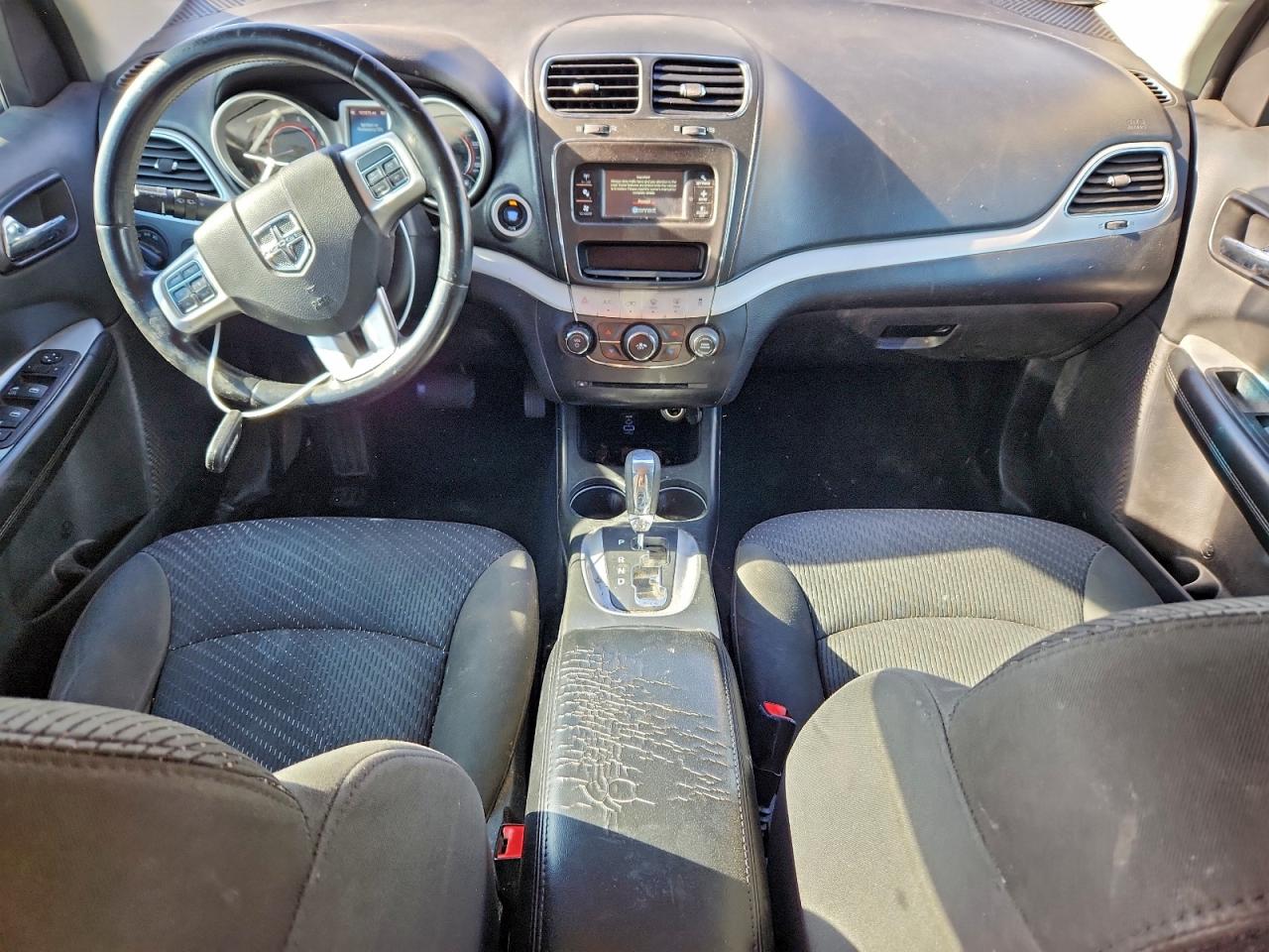 2018 DODGE JOURNEY SE photo 15