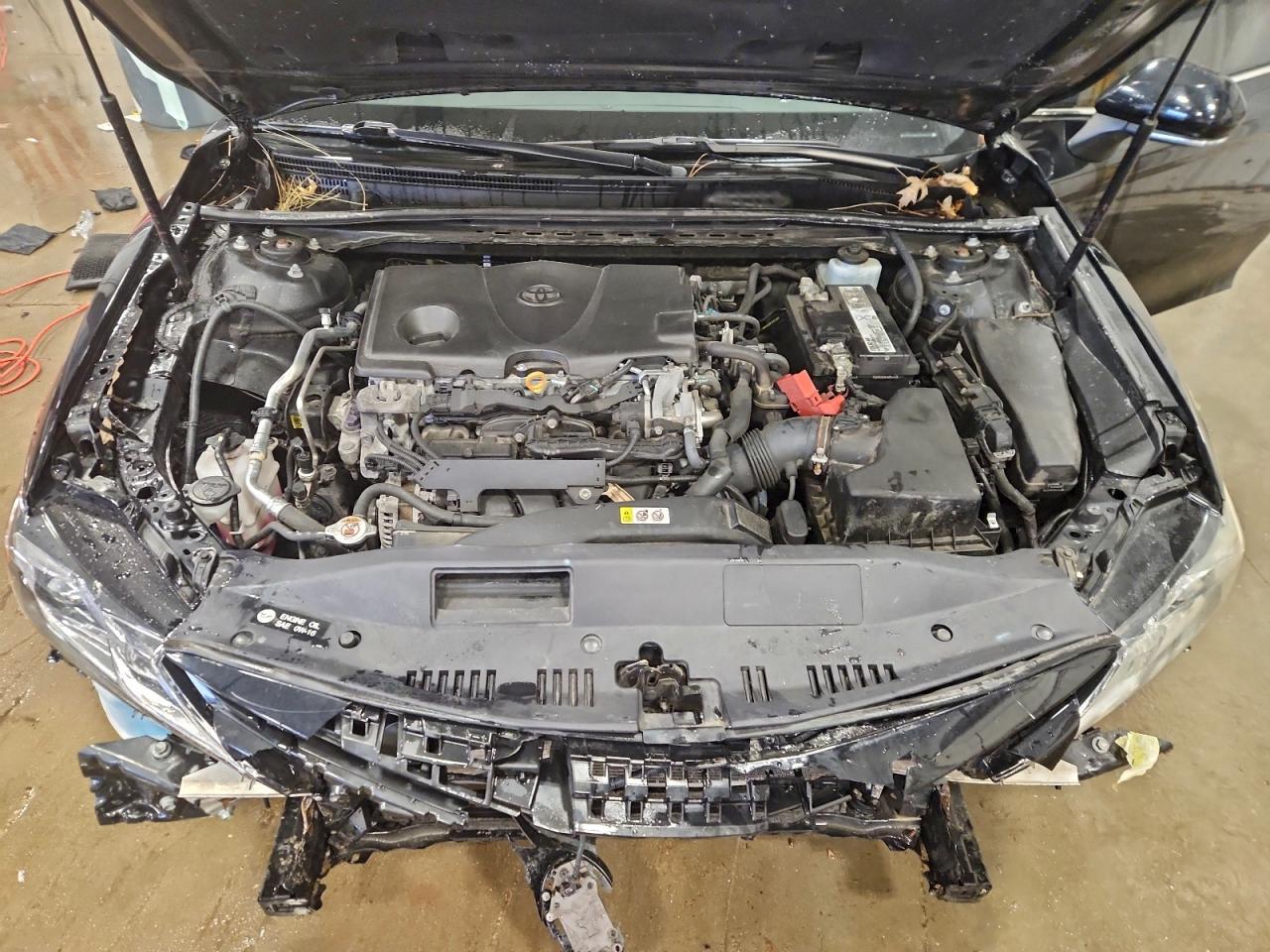2019 TOYOTA CAMRY L photo 21