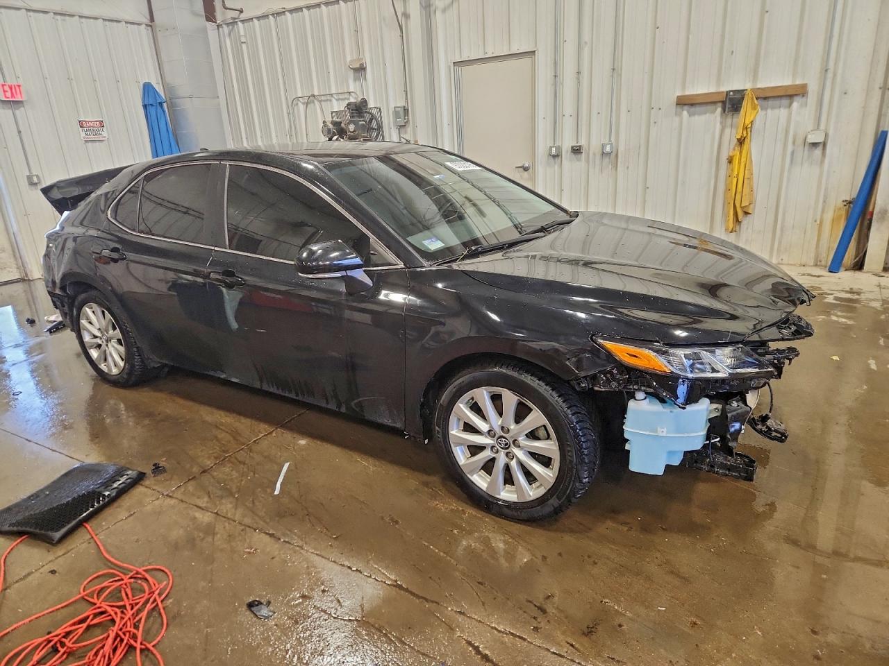 2019 TOYOTA CAMRY L photo 7