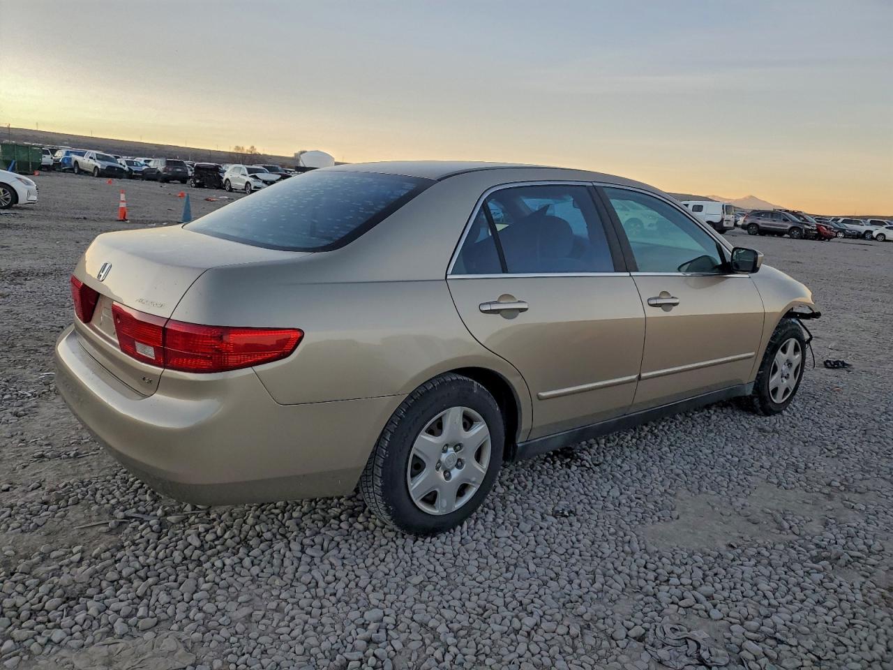 2005 HONDA ACCORD LX photo 5