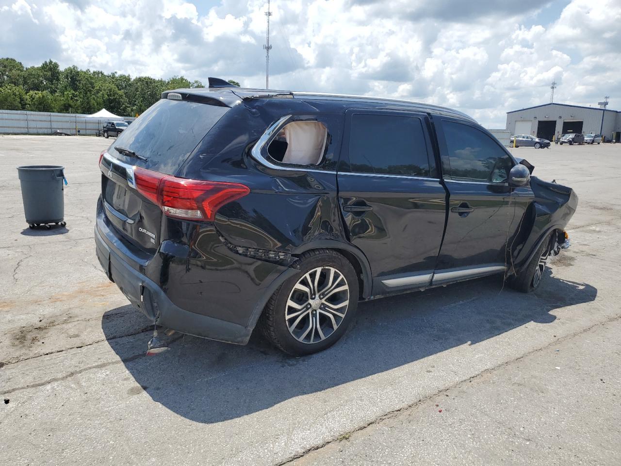 2018 MITSUBISHI OUTLANDER SE photo 5