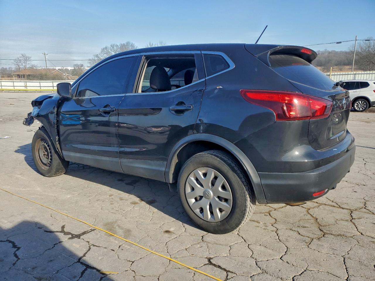 2019 NISSAN ROGUE SPORT S photo 4