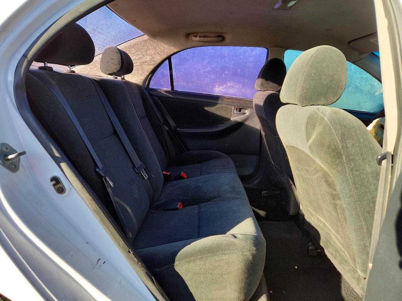 2004 TOYOTA COROLLA CE photo 19