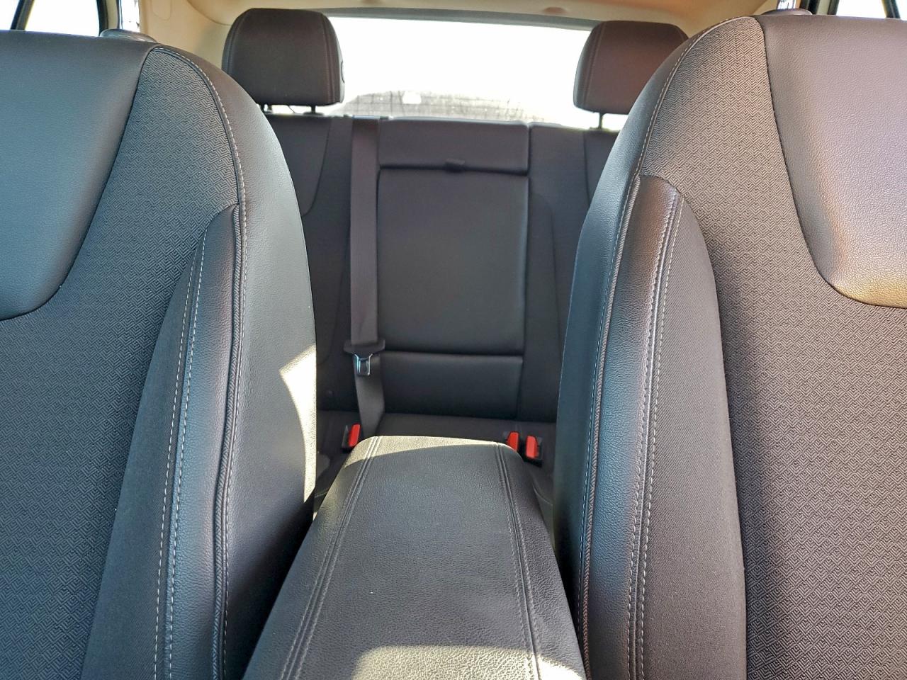 2020 BUICK ENCORE GX SELECT photo 19