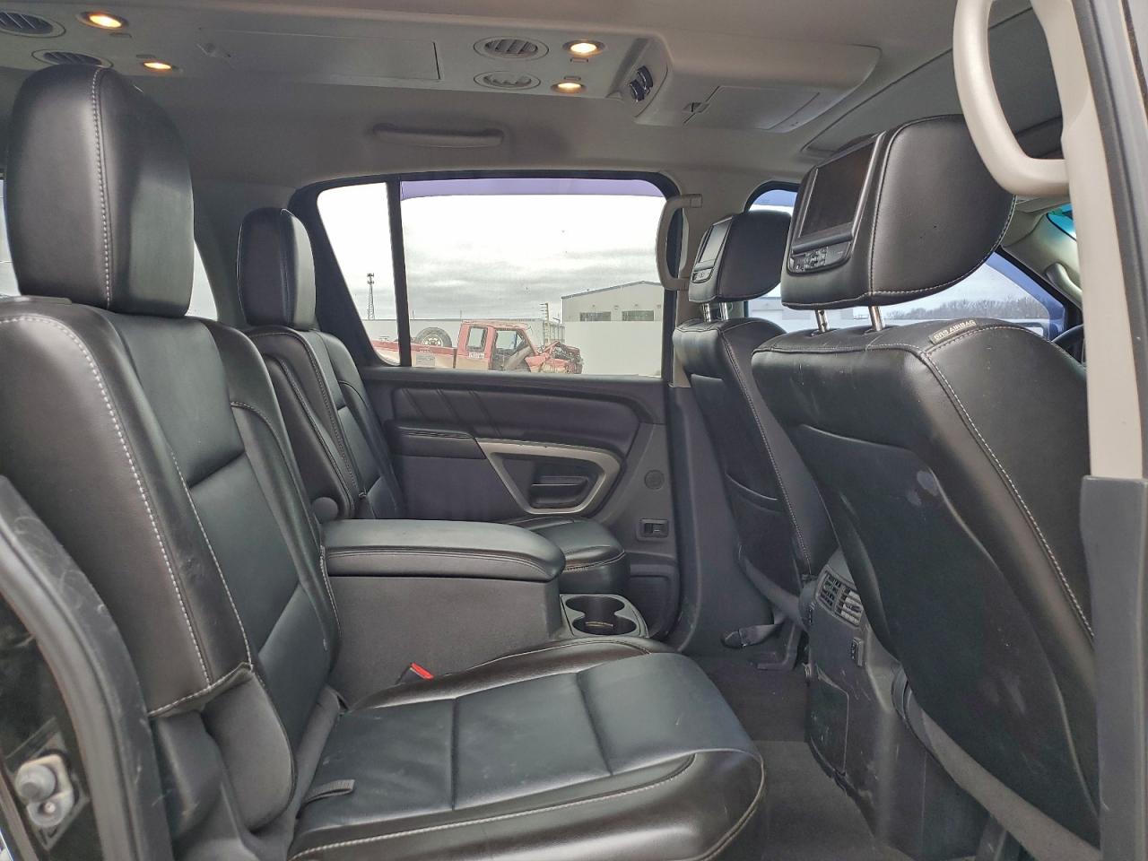 2015 NISSAN ARMADA PLATINUM photo 11
